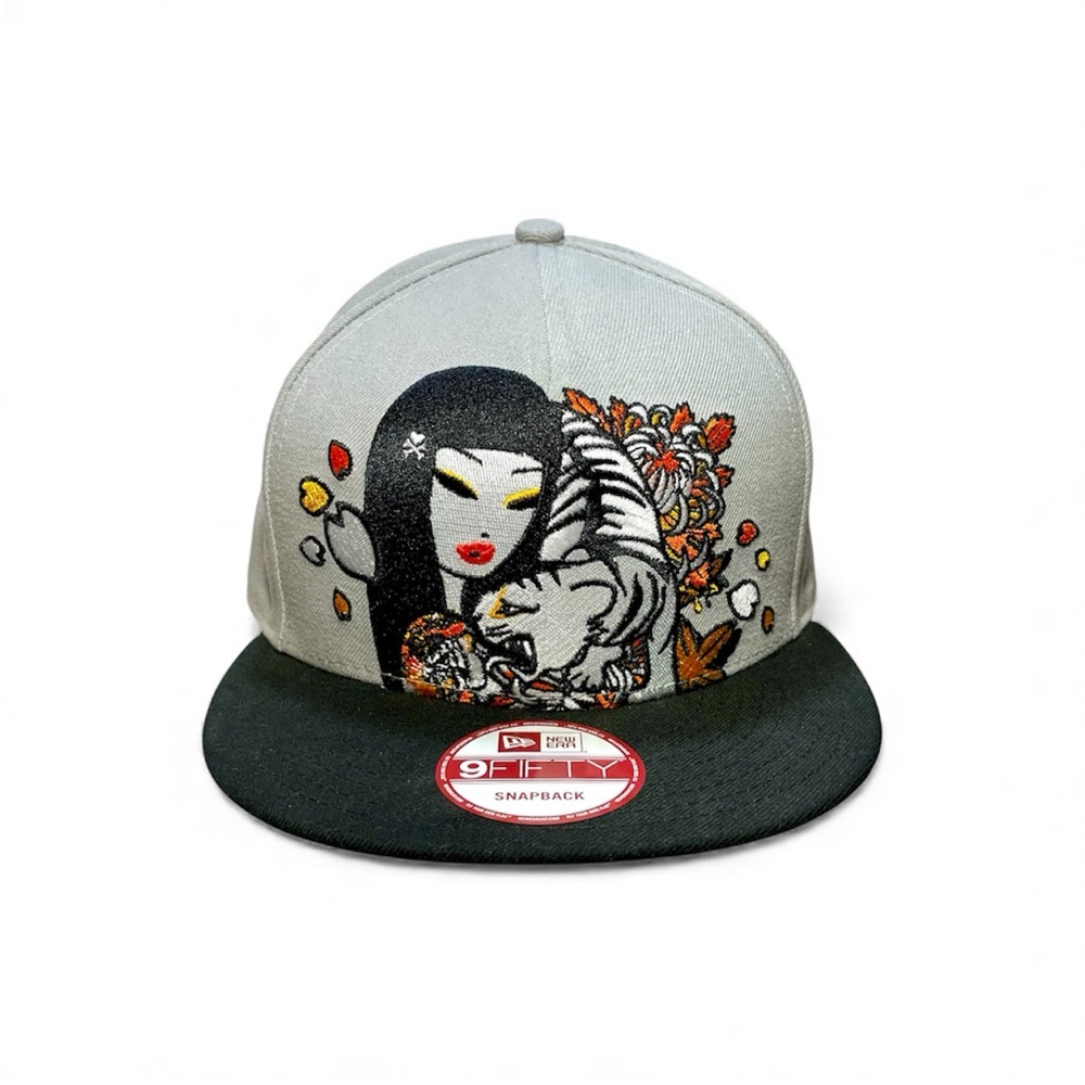 New Era 9FIFTY Tokidoki Snapback Cap Hat Tattooed Asian Girl Tiger Autumn NWOT